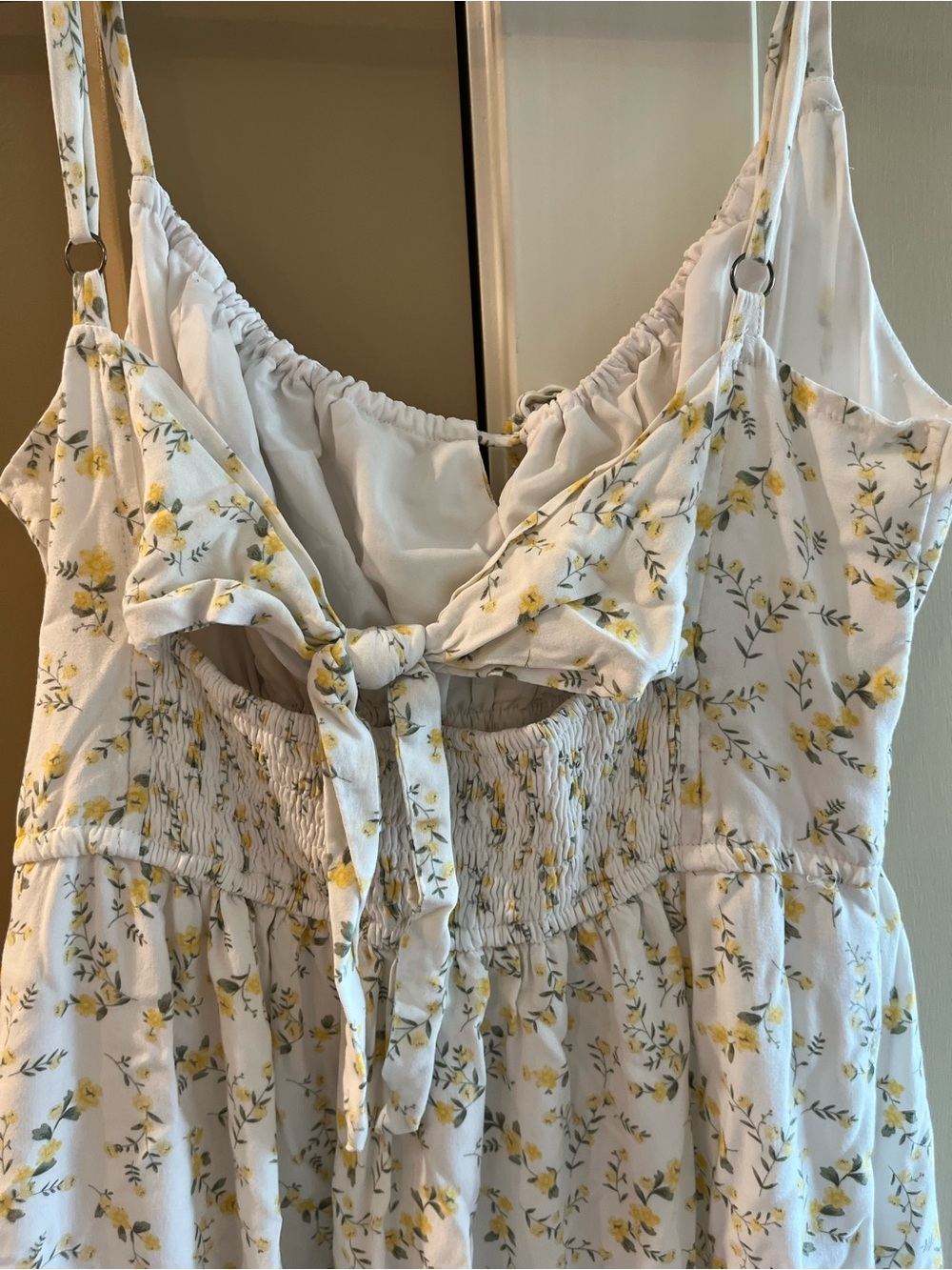 Hollister White Maxi Dress with Yellow Floral Print - Picture 4 of 5